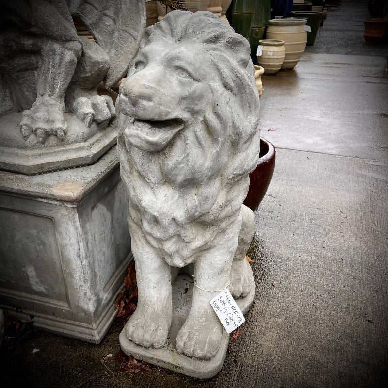 XLG Lion Statue, Sitting