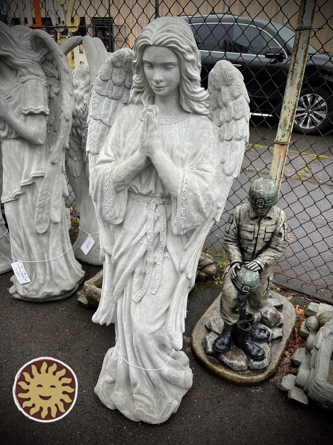 Angel with Wings, Prayer