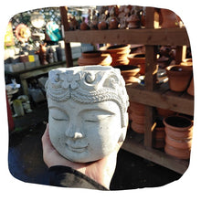 Islander Head Planter
